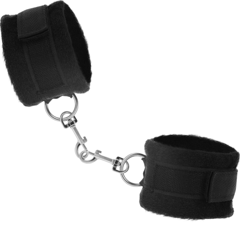 Set Erotico di INTENSE FETISH: Pelle Vegana e Piacere Puro