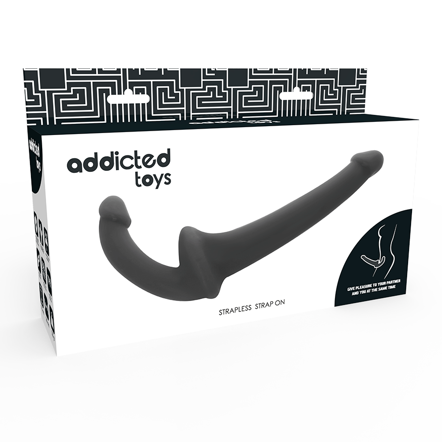 Dildo Senza Spalline di ADDICTED TOYS: Doppio Piacere senza Limiti